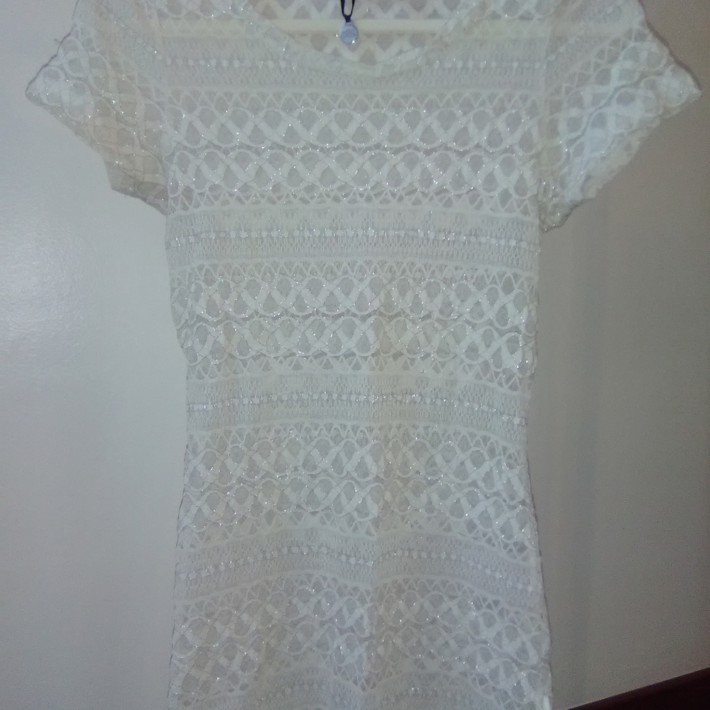 BUCKLE BOUTIQUE Lace Tee